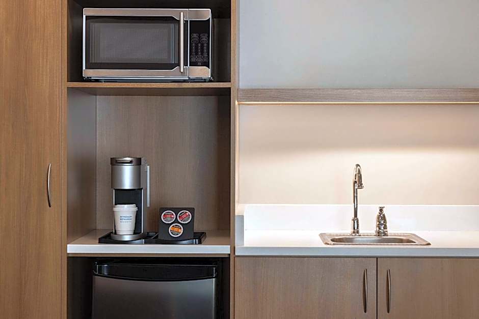 Microtel Inn and Suites by Wyndham Val d Or