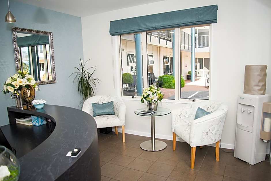 Radfords on the Lake