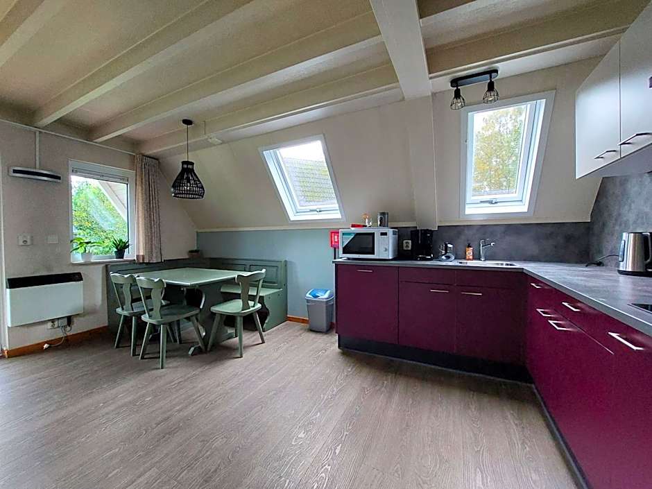 De Vecht, 124 - centraal gelegen aan vijver