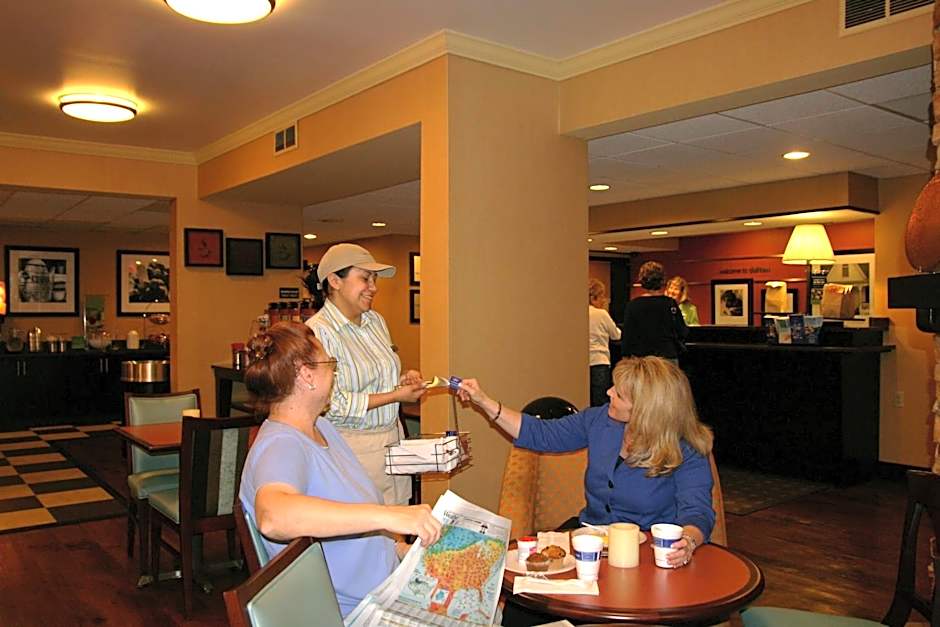 Hampton Inn By Hilton Dalton