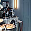 The Glam Boutique Hotel & Apt