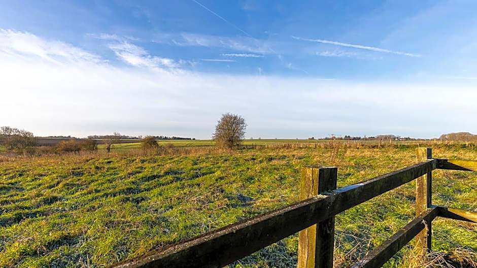 The Sibson Inn Hotel