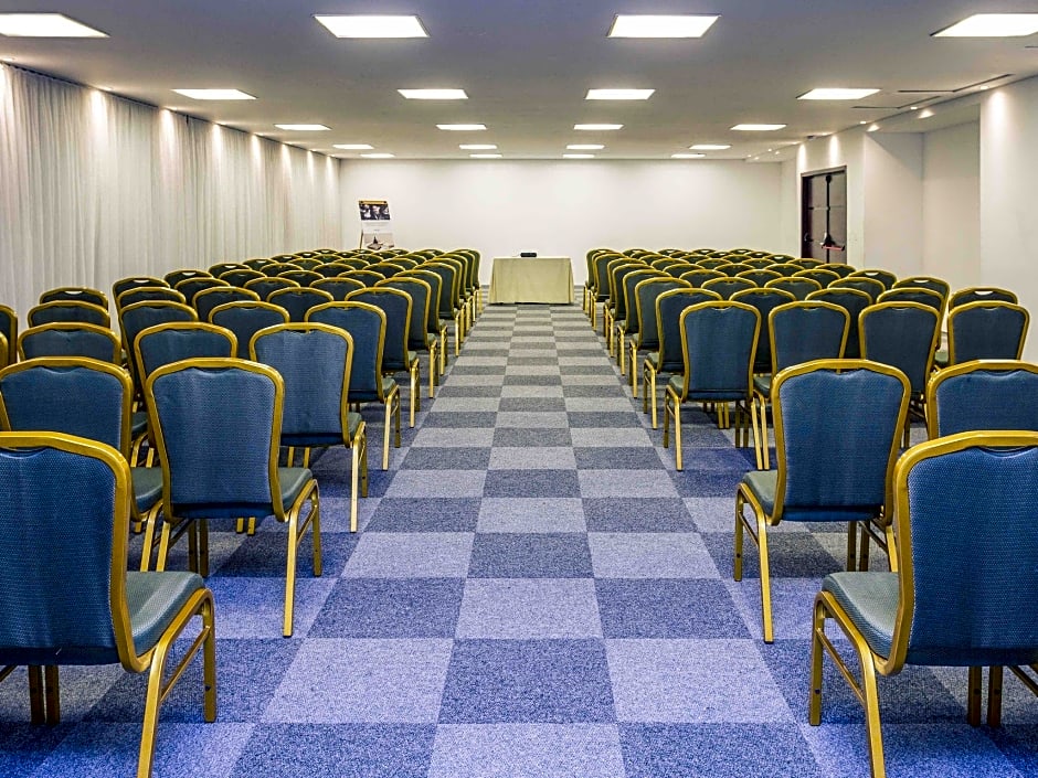 Mercure Santos Hotel