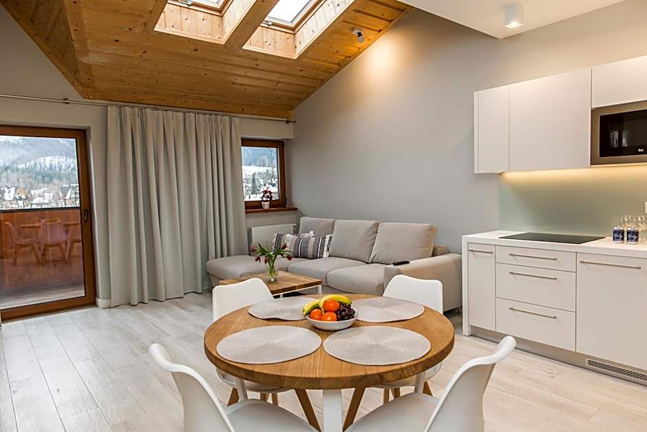 Royal Hill Residence