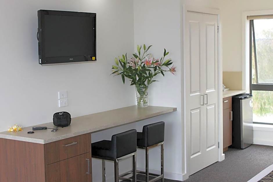 Bay Motel Safety Beach