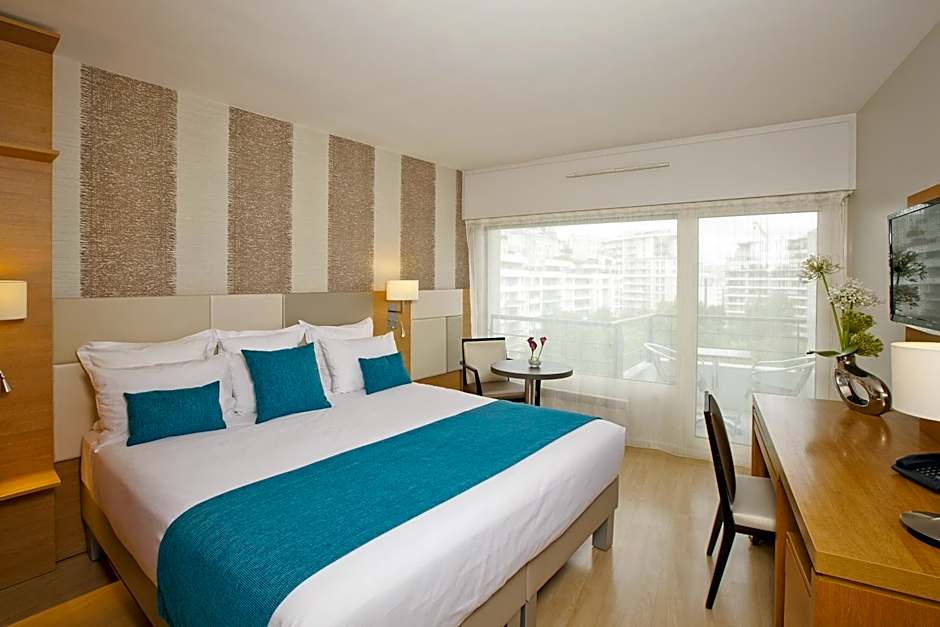 Residhome Courbevoie La Defense