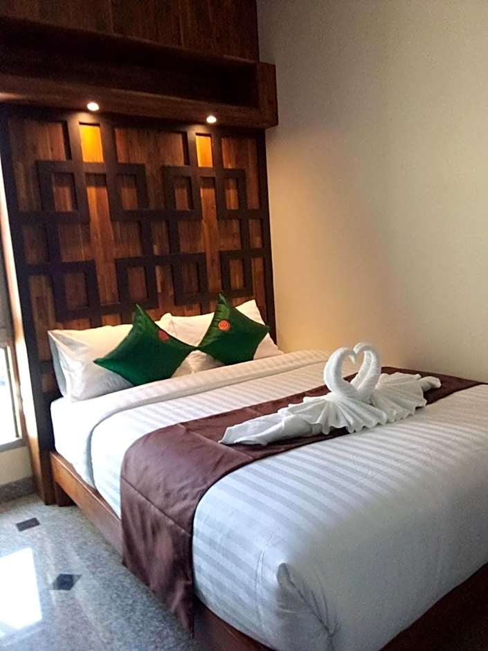 Cha Li's Family Hotel&Hostel