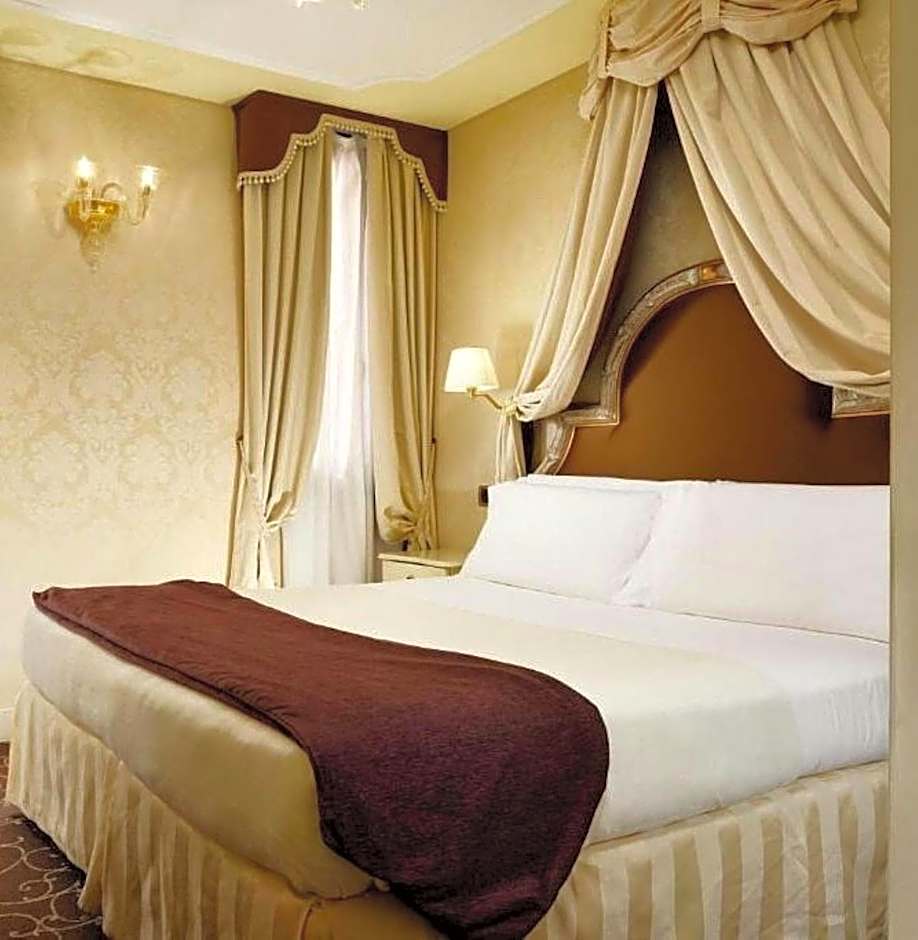 Residenza Venezia | UNA Esperienze