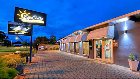 Sun Centre Motel