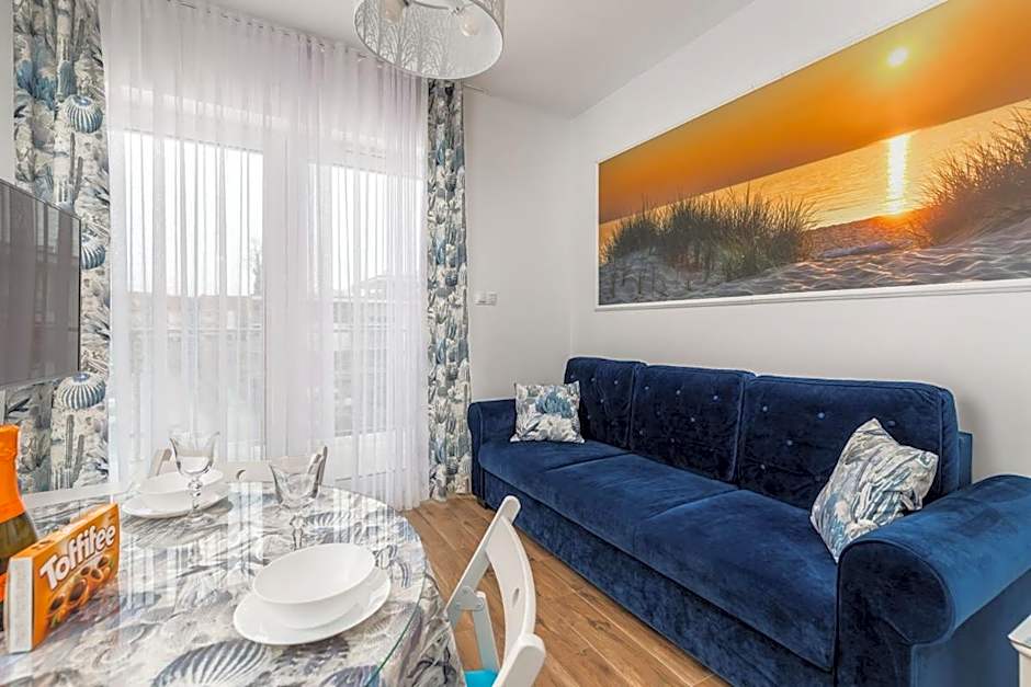 Apartament Holiday 8/25