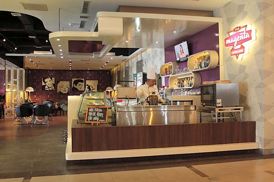 Holiday Inn Bandung Pasteur By IHG