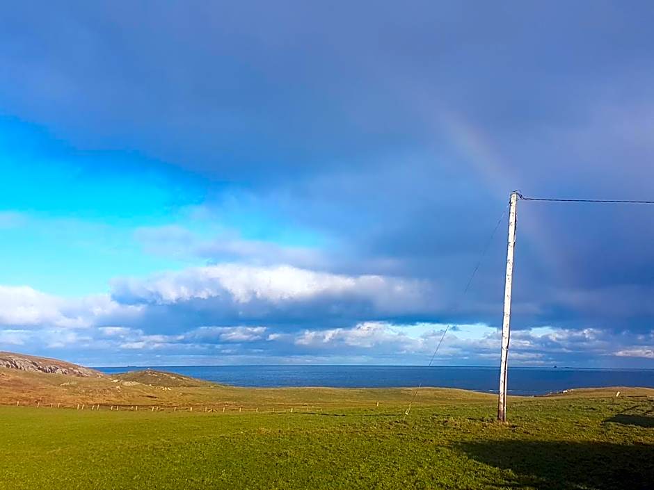 Malin Head SolasTobann ArtHouse Room 1 En-suite