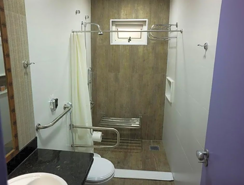 Photo 1 of 3 of CLASSIC ACCESSIBILITY