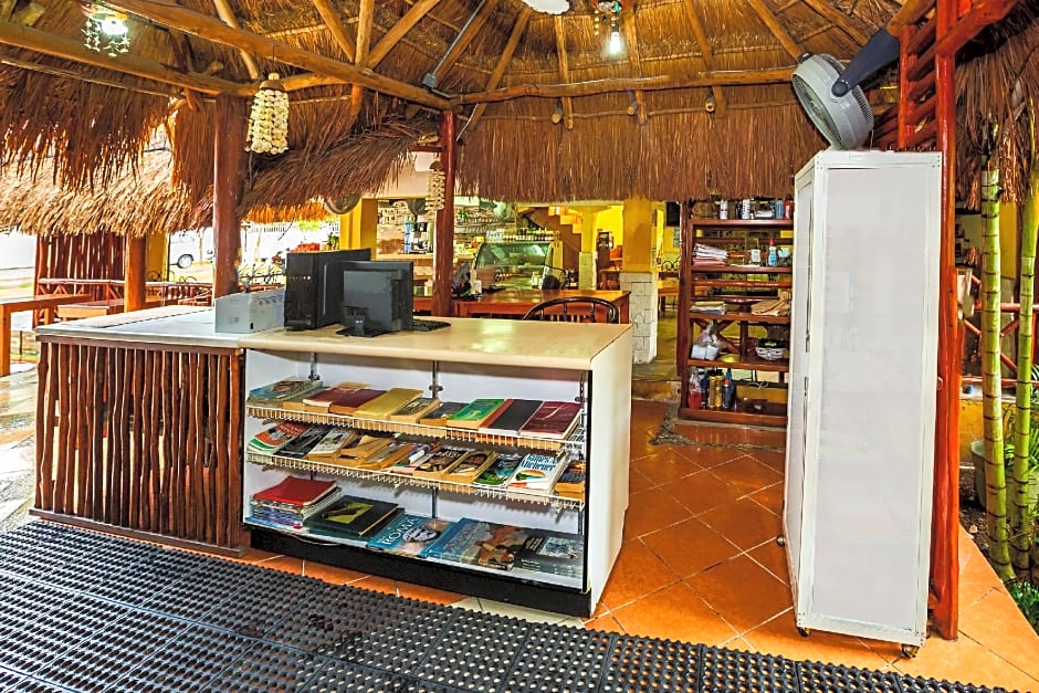 Hotel Playa Del Carmen by OYO – Playa del Carmen, TX