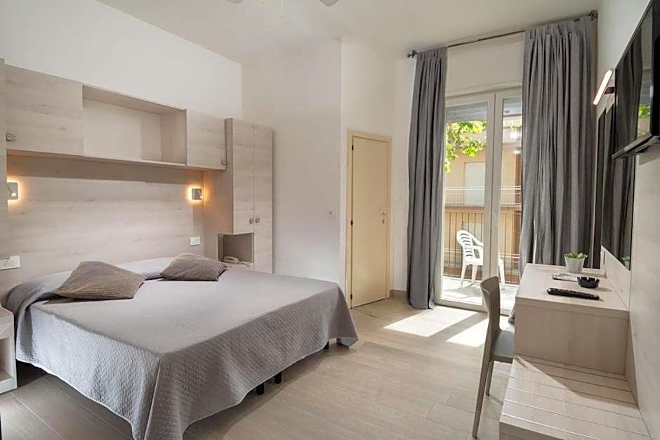 Standard 1 Double Bed or 2 Beds — 1 fotoğraftan 1. fotoğraf