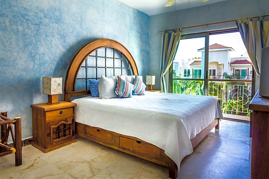 Paseo del Sol Condohotel by Bric