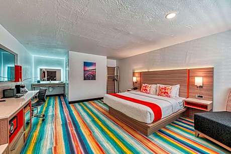 King Room - Accessible/Non Smoking