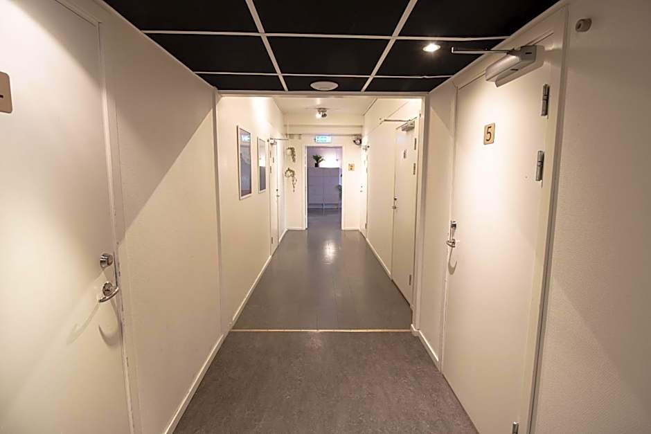 Multi Challenge Hostel