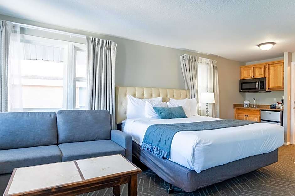 Inn at the Prom Oceanfront