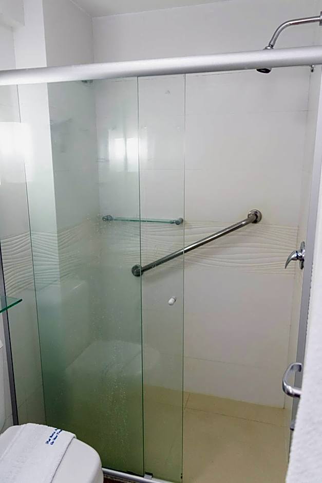 2703 Flat Beira Mar Av Boa Viagem com Cozinha