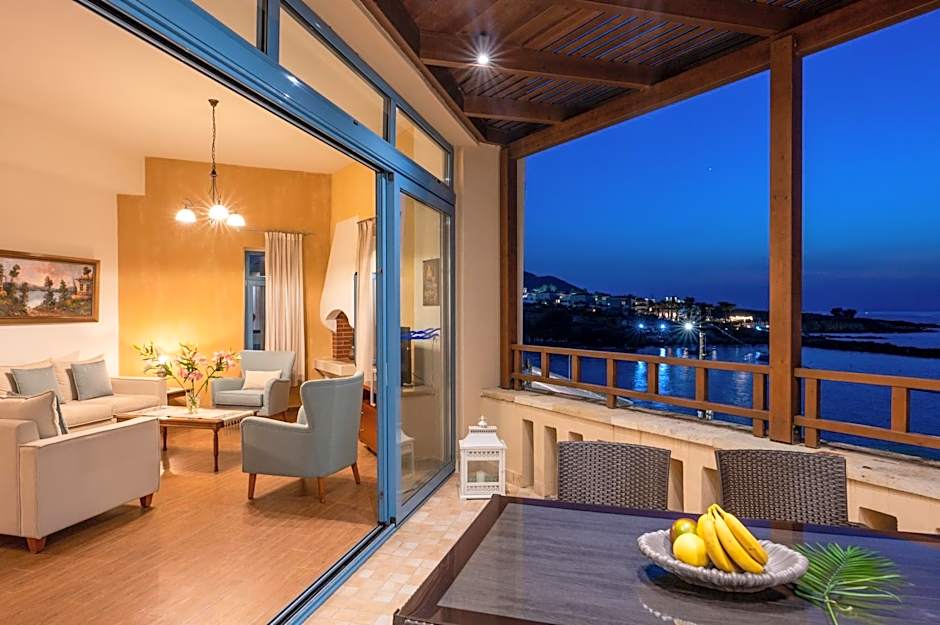 Captain's House Hotel Suites & Apartments