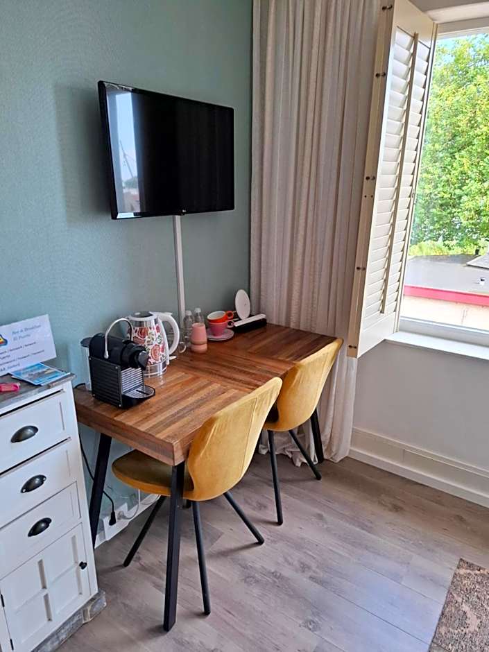 El Puerto Bed and Breakfast