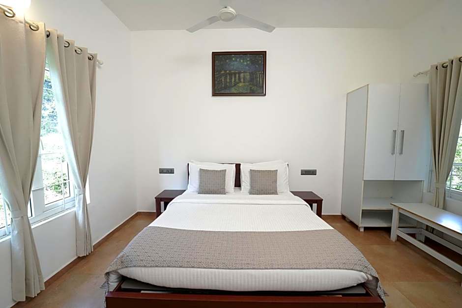 Photo 1 of 8 of Standard Suite