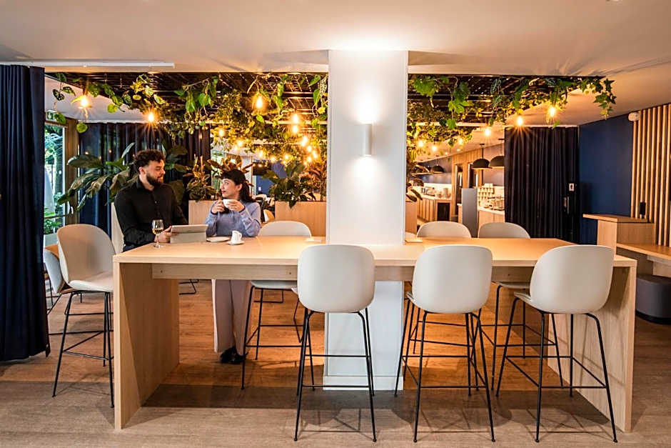 Holiday Inn Express Paris-Canal De La Villette By IHG