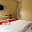 RedDoorz @ Jalan Majapahit Semarang