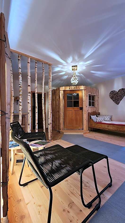 Kleines Zirbelhotel - ÜF