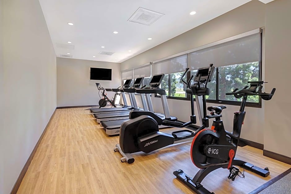 Embassy Suites By Hilton Hotel Santa Clara-Silicon Valley