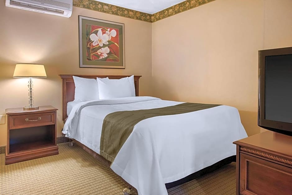 Photo 1 of 5 of Double Room - Non-Smoking