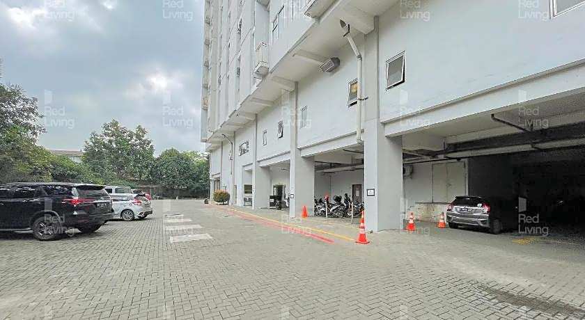 RedLiving Apartemen Easton Park Jatinangor - Rajes Room