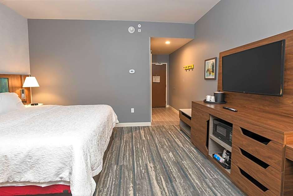 Hampton Inn By Hilton & Suites Cincinnati Liberty Township