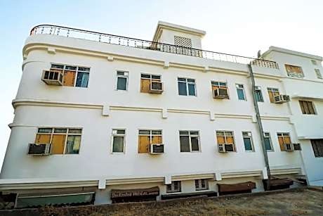 Hotel O Raj Guest House
