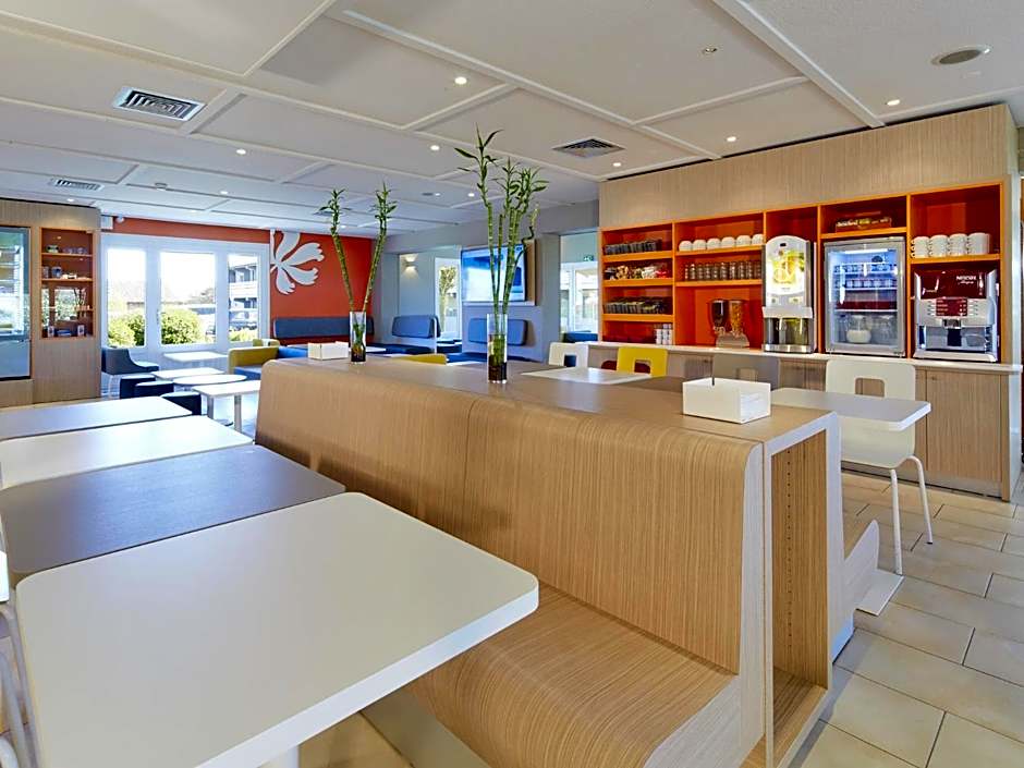 Premiere Classe Poitiers Futuroscope - Chasseneuil