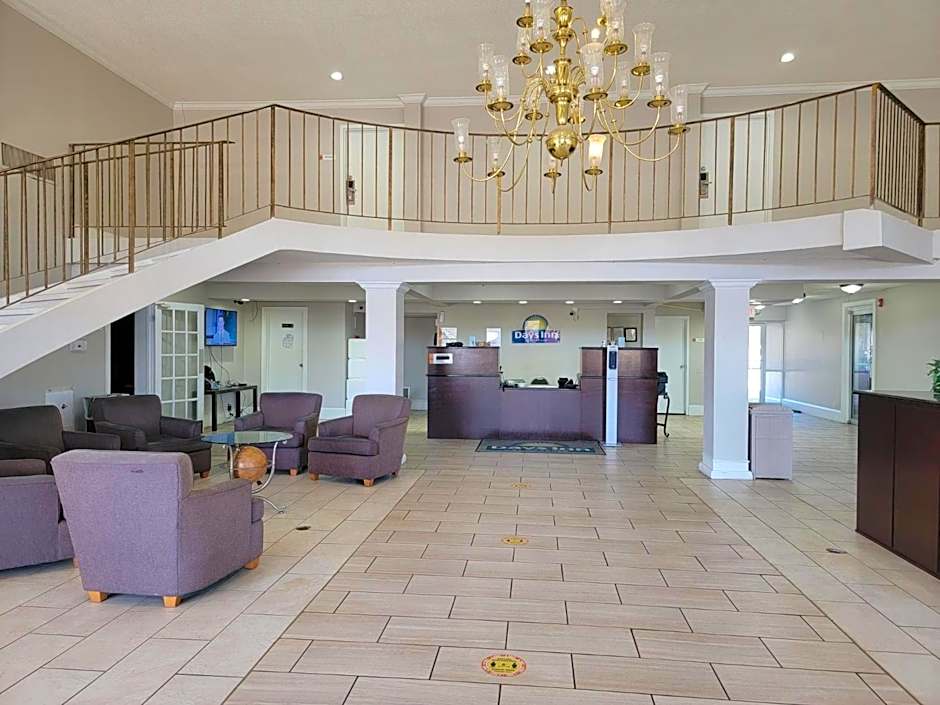 Executive Inn & Suites