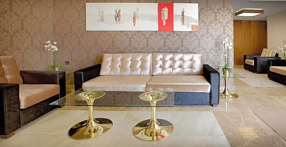 Dovitel Boutique Hotel