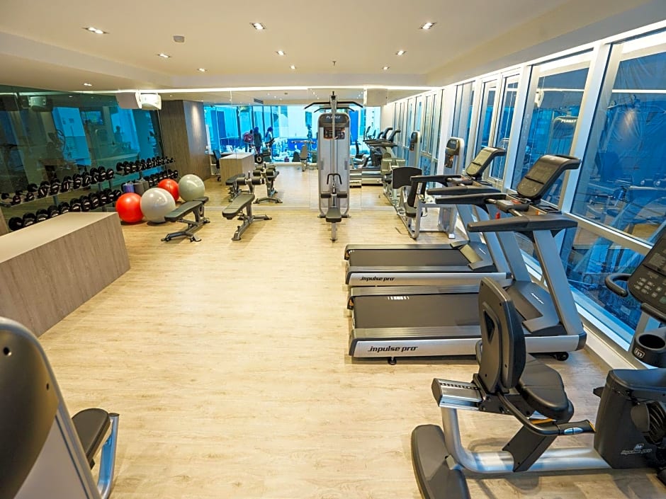 New Season Square Hotel