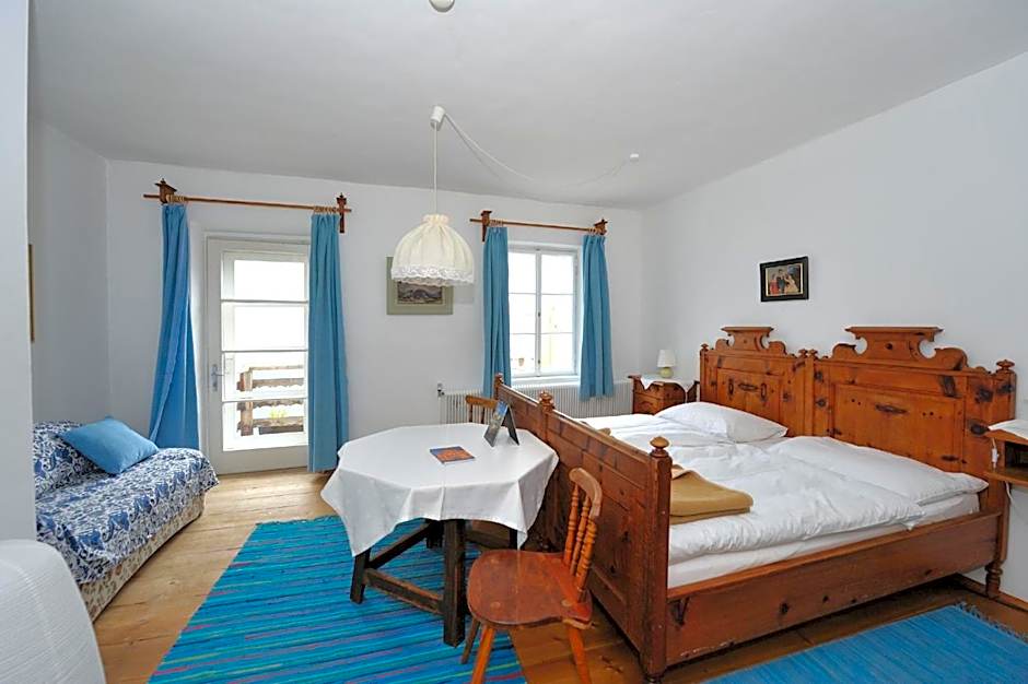 Gasthof Simony Hallstatt B&B