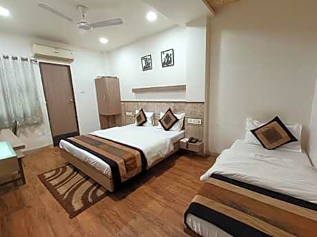 Triple Air Conditioning