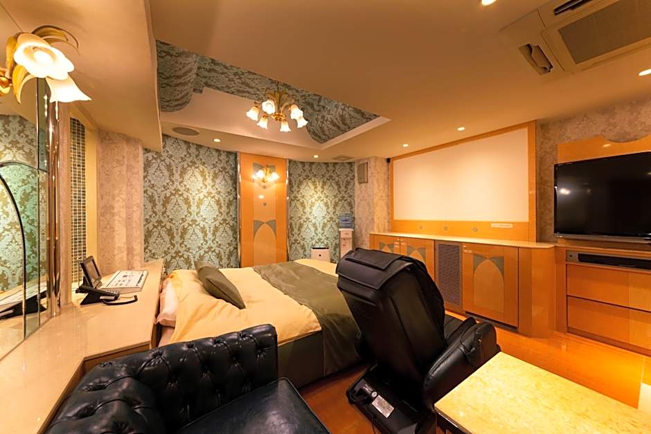 Hotel Luna Ikeda (Adult Only)