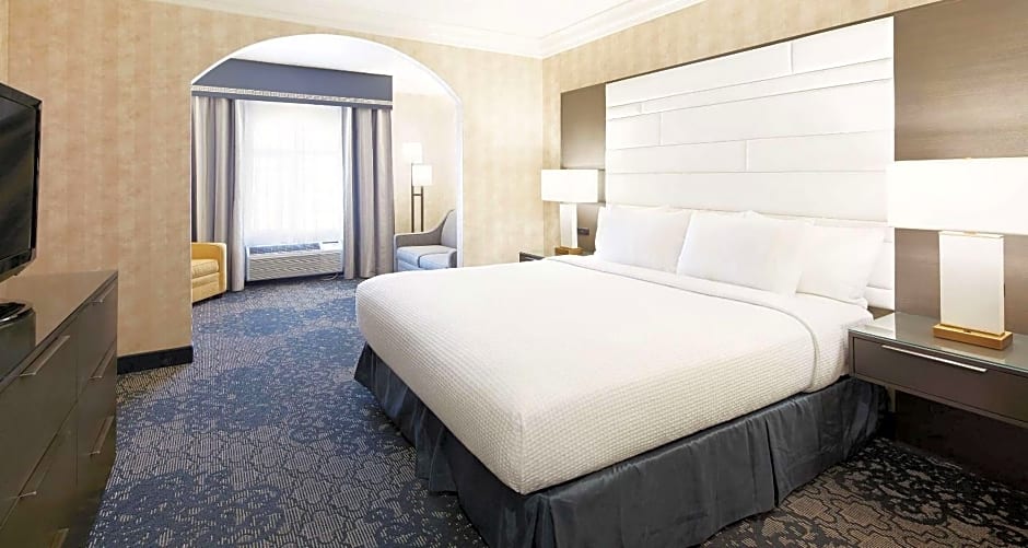 Best Western Plus Abbey Inn
