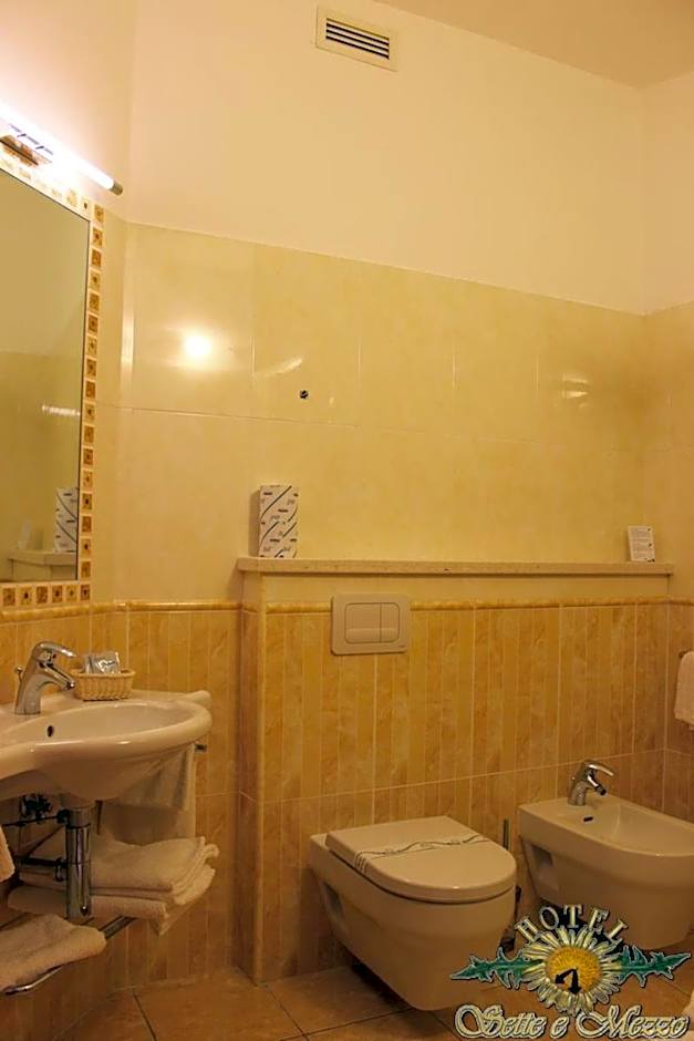 Hotel Sette E Mezzo