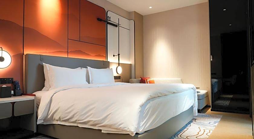 Grand Mercure Yichang Waitan