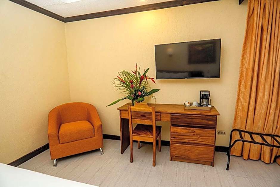 Best Western Hotel & Casino Kamuk