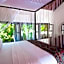 Muntri Grove Hotel