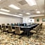 DoubleTree by Hilton Hotel Carson
