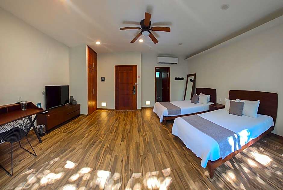MBH Maya Bacalar Hotel Boutique