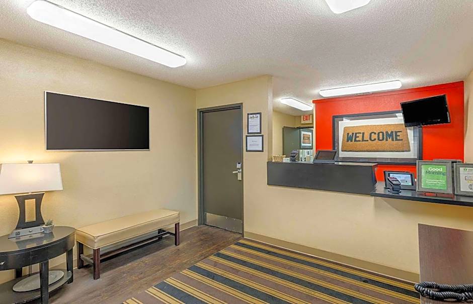 Extended Stay America Select Suites - St. Louis - Westport - East Lackland Rd.